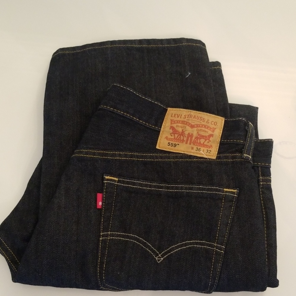 NWOT Levi jeans